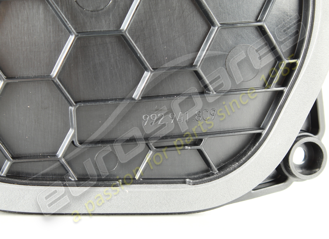 NEUE PORSCHE ENDKAPPE MIT DICHTUNG. TEILENUMMER 992941809 (2) neue porsche endkappe mit dichtung. teilenummer 992941809 (2)