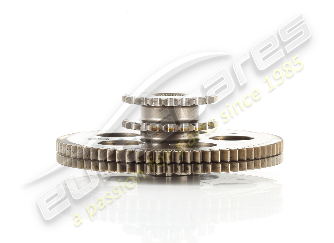 USED LAMBORGHINI INTERMEDIATE GEAR WITH HUB. PART NUMBER 0P2103293G (2) used lamborghini intermediate gear with hub. part number 0p2103293g (2)
