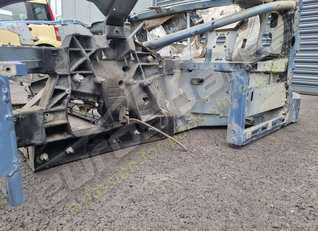 gebraucht: eurospares ferrari 599 vorderes fahrgestell mit lhd-schutzwand. teilenummer eap1390096 (6)