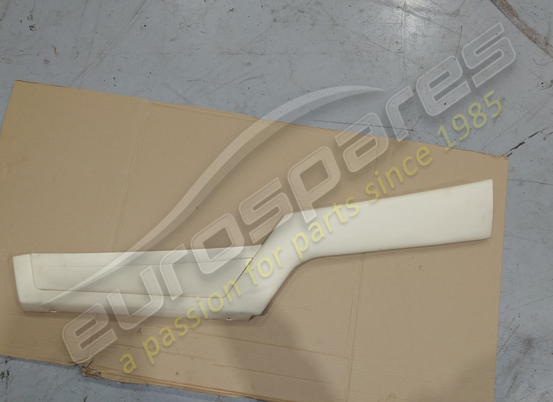 GEBRAUCHT Ferrari LH SHIELD LINING IN CREME VM3997 . TEILENUMMER 63526404 (1)