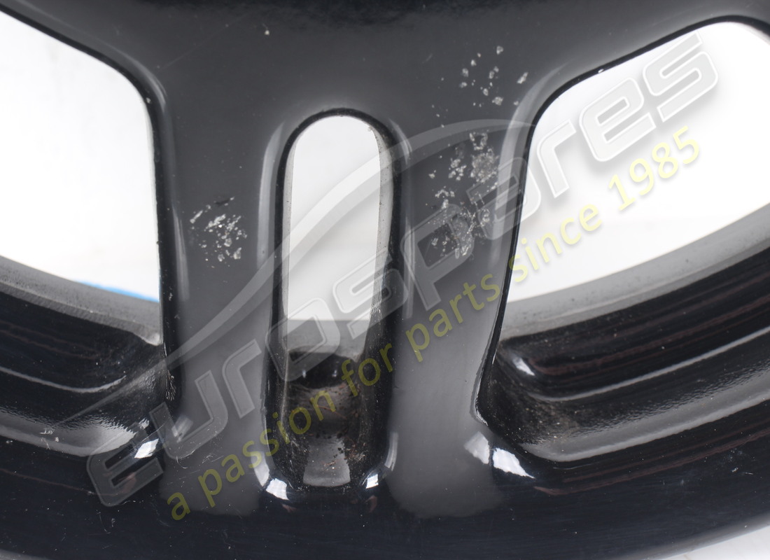 VERWENDET MASERATI MASERATI TEIL 377200330. TEILENUMMER 377200330 (2) verwendet maserati maserati teil 377200330. teilenummer 377200330 (2)