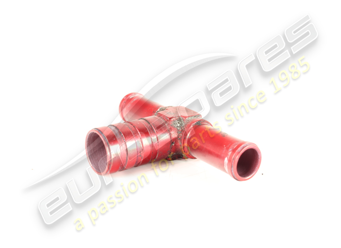 gebrauchtes maserati dreifach-wasserrücklaufverbindungsverbindung. teilenummer 585412500 (3)