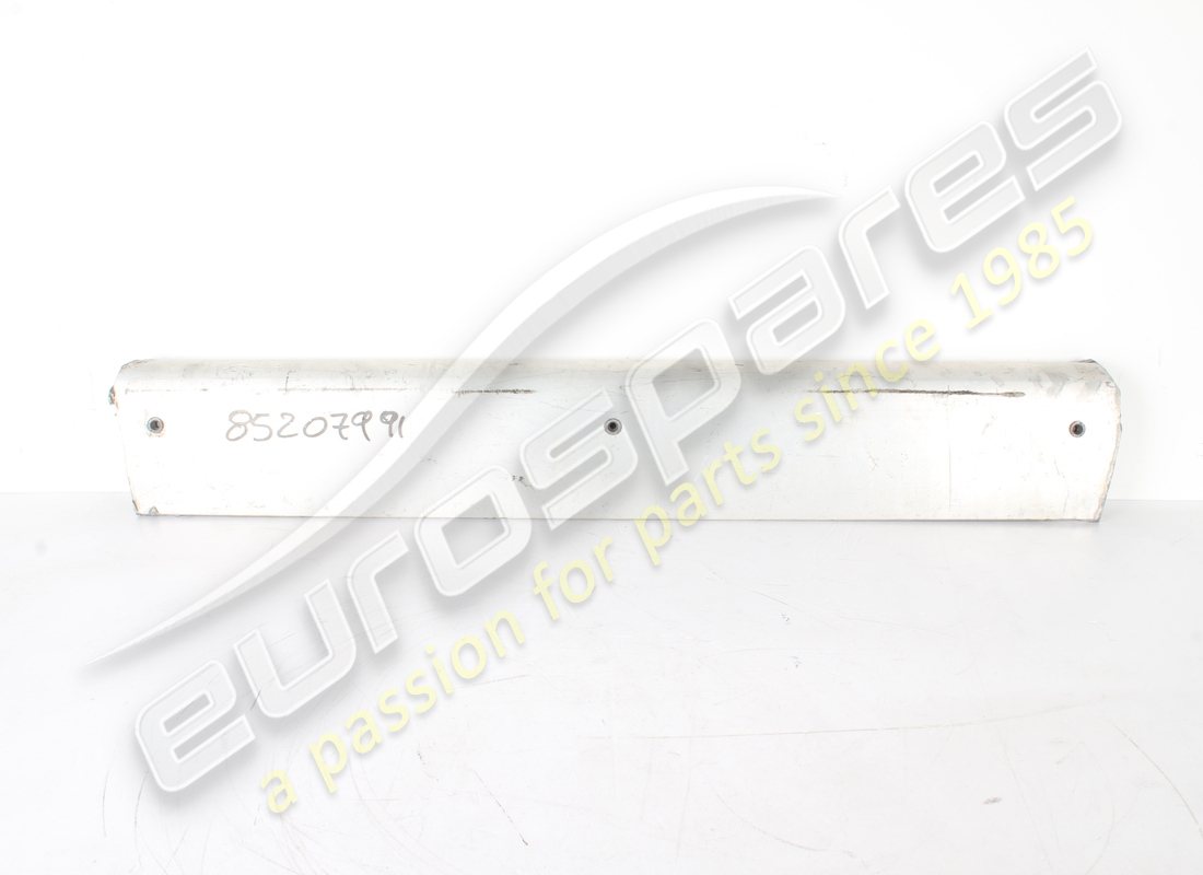GEBRAUCHT Ferrari KOMPLETTES UNTERES QUERTRÄGER. TEILENUMMER 985207991 (1)