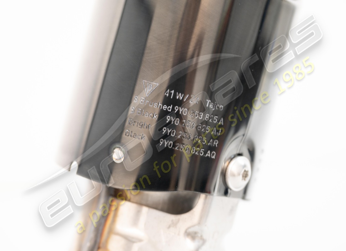 NEUES PORSCHE AUSPUFFROHR. TEILENUMMER 9Y0253824EB (4) neues porsche auspuffrohr. teilenummer 9y0253824eb (4)