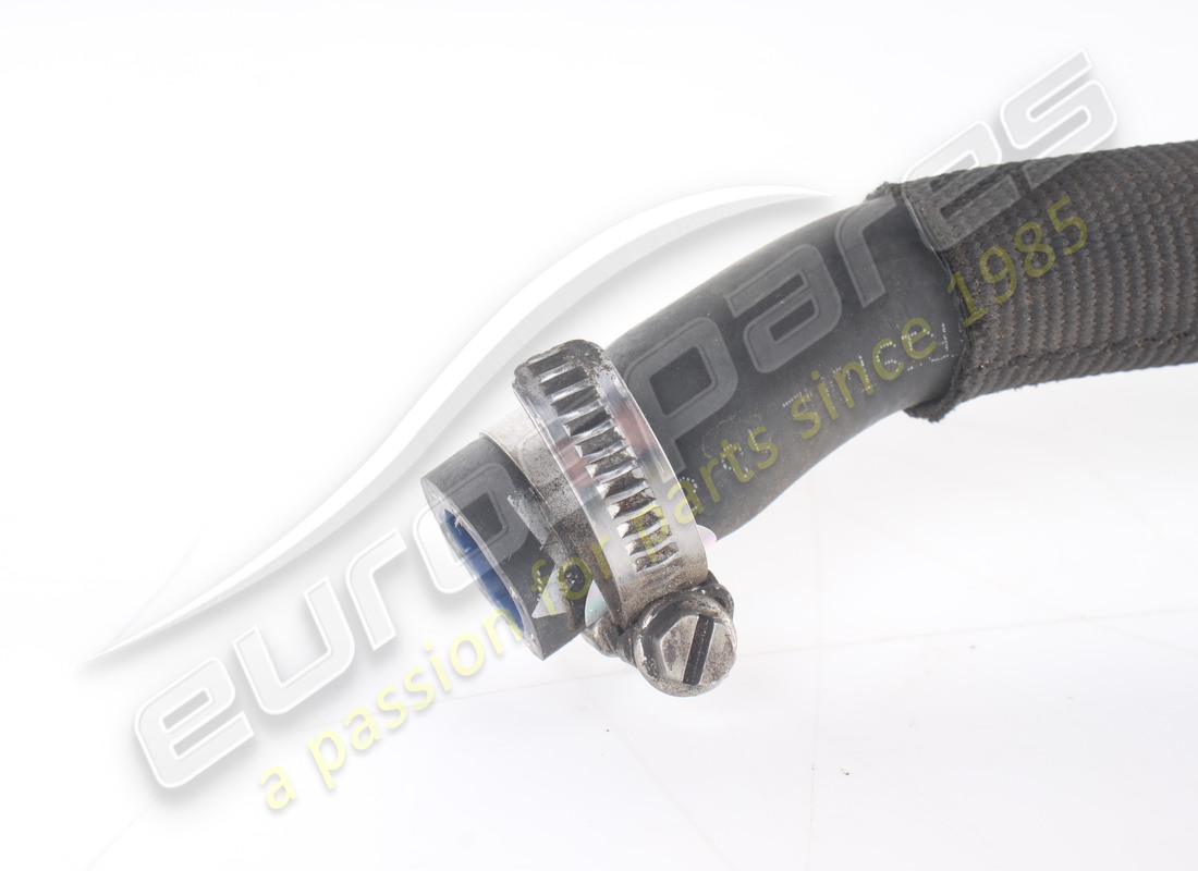 GEBRAUCHTER FERRARI WASSERSCHLAUCH. TEILENUMMER 330758 (3) gebrauchter ferrari wasserschlauch. teilenummer 330758 (3)