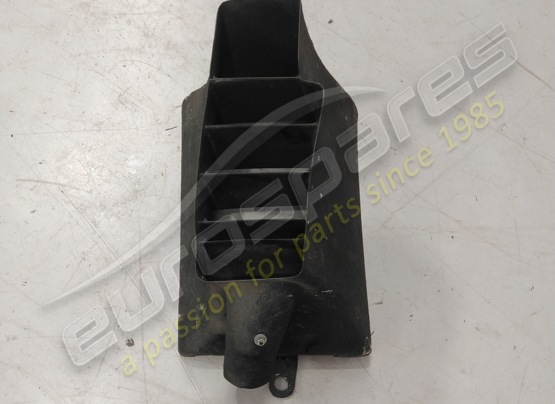 beschädigter ferrari linker luftförderer. teilenummer 65513500 (2)