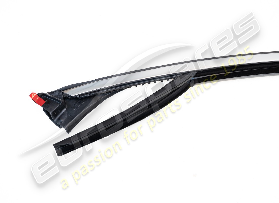 NEUE MASERATI LINKE VORDERE DICHTUNG. TEILENUMMER 670295992 (2) neue maserati linke vordere dichtung. teilenummer 670295992 (2)