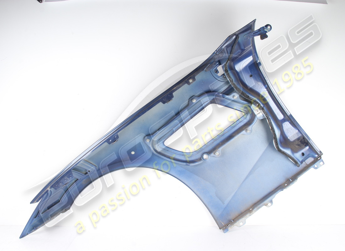 GEBRAUCHTER FERRARI KOMPLETTER RECHTER VORDERER KOTFLÜGEL. TEILENUMMER 86519911 (5) gebrauchter ferrari kompletter rechter vorderer kotflügel. teilenummer 86519911 (5)