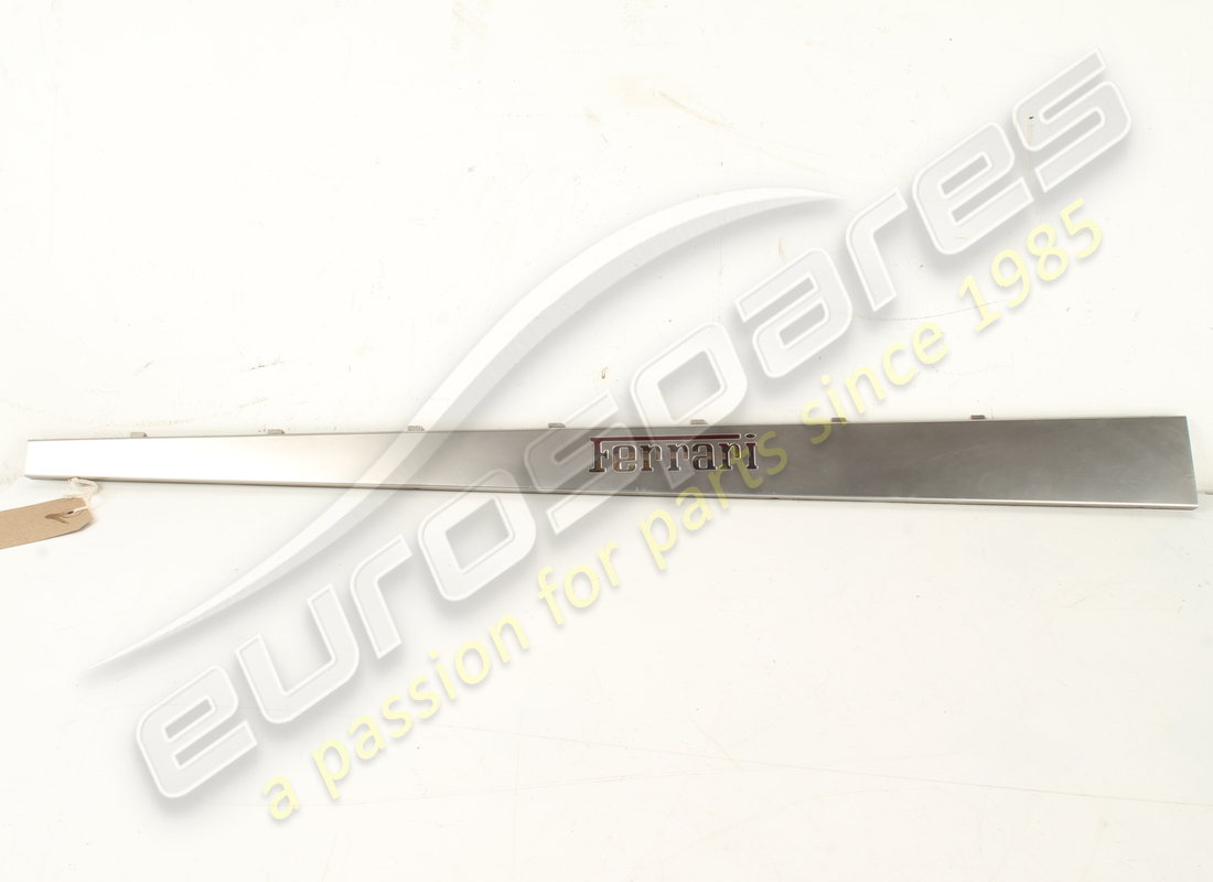 GEBRAUCHT Ferrari LINKER KICKPLATENEINSATZ. TEILENUMMER 65221700 (1)