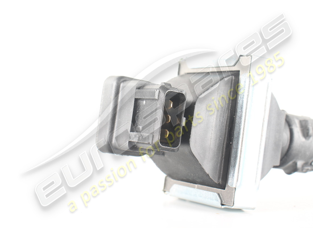 NEUE BOSCH ZÜNDSPULE. TEILENUMMER 571084200 (2) neue bosch zündspule. teilenummer 571084200 (2)