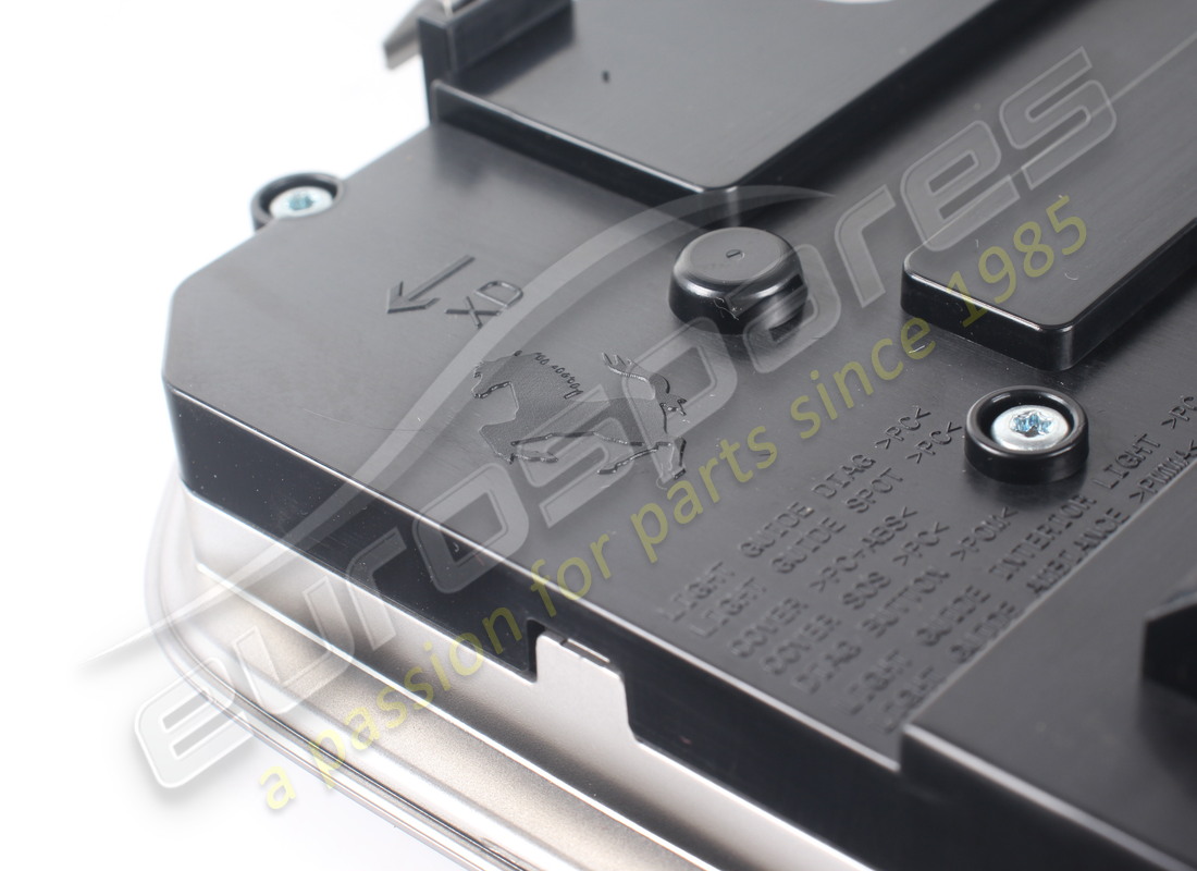 GEBRAUCHTE FERRARI ZENTRALE DECKENLEUCHTENEINHEIT. TEILENUMMER 332301 (7) gebrauchte ferrari zentrale deckenleuchteneinheit. teilenummer 332301 (7)