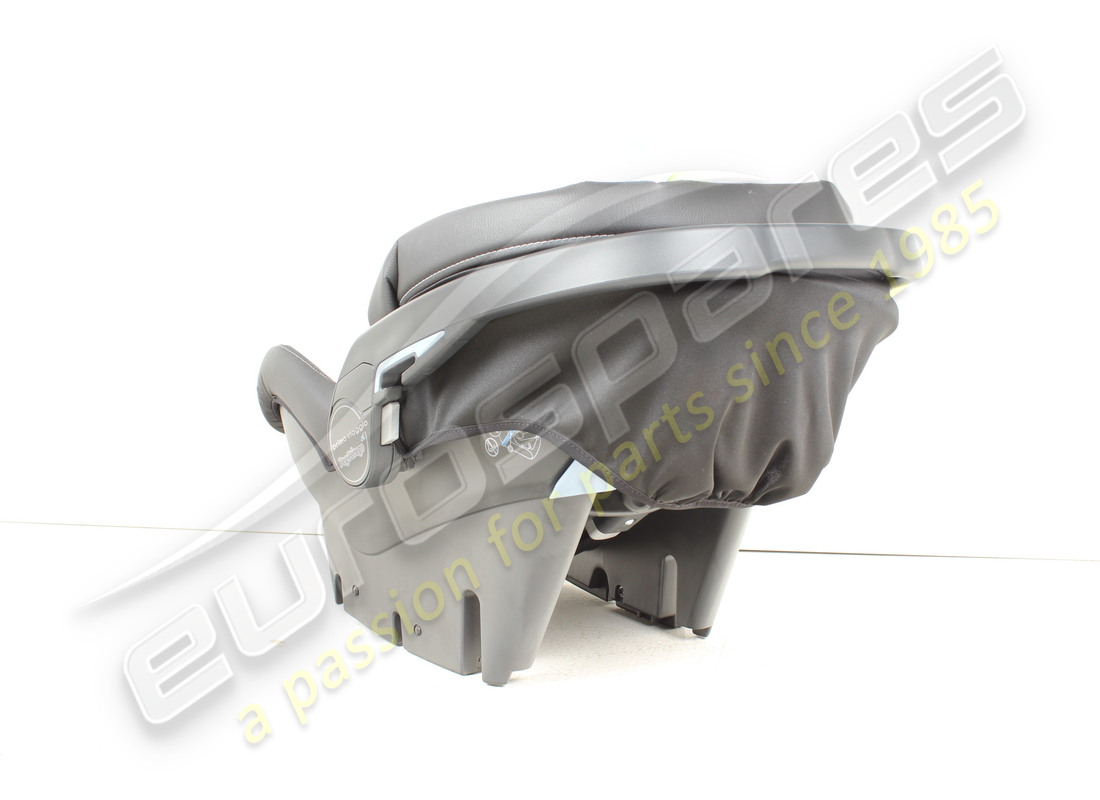 neuer maserati universal-isofix-kindersitz (gr.0+). teilenummer 940000420 (3)
