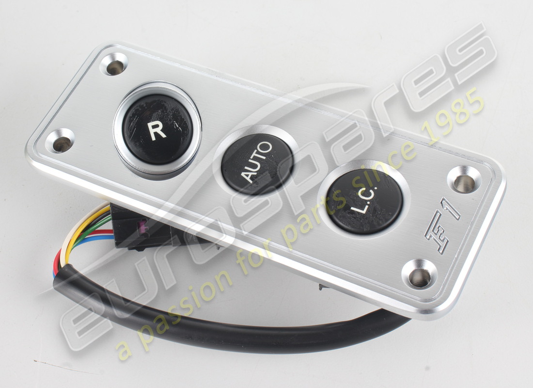 neues ferrari bedienfeld-kit. teilenummer 81059300 (1)