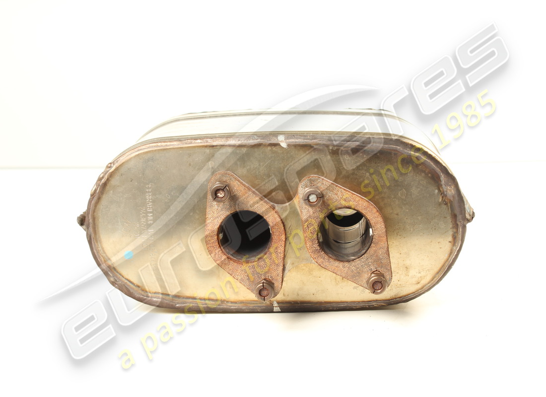 GEBRAUCHTER Ferrari MITTELSCHALLDÄMPFER. TEILENUMMER 844315 (1)