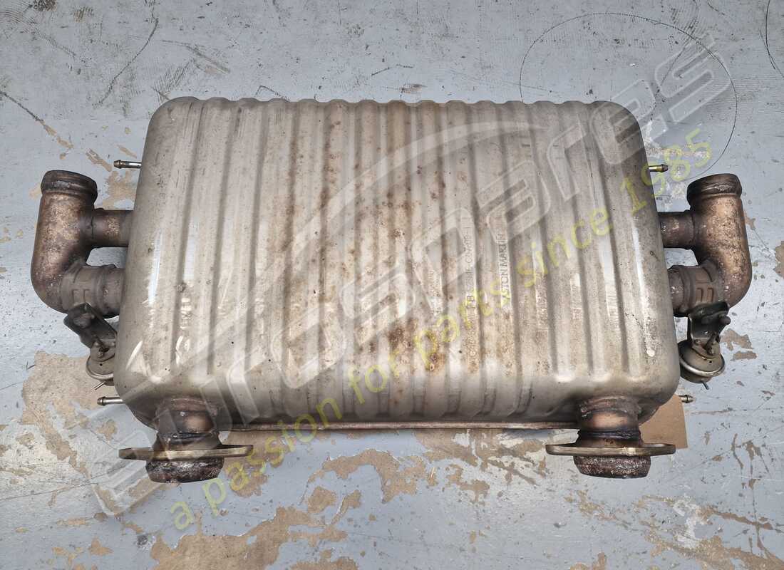 gebrauchte aston martin schalldämpfer- und bypassventilbaugruppe. teilenummer 4g435230fc (2)