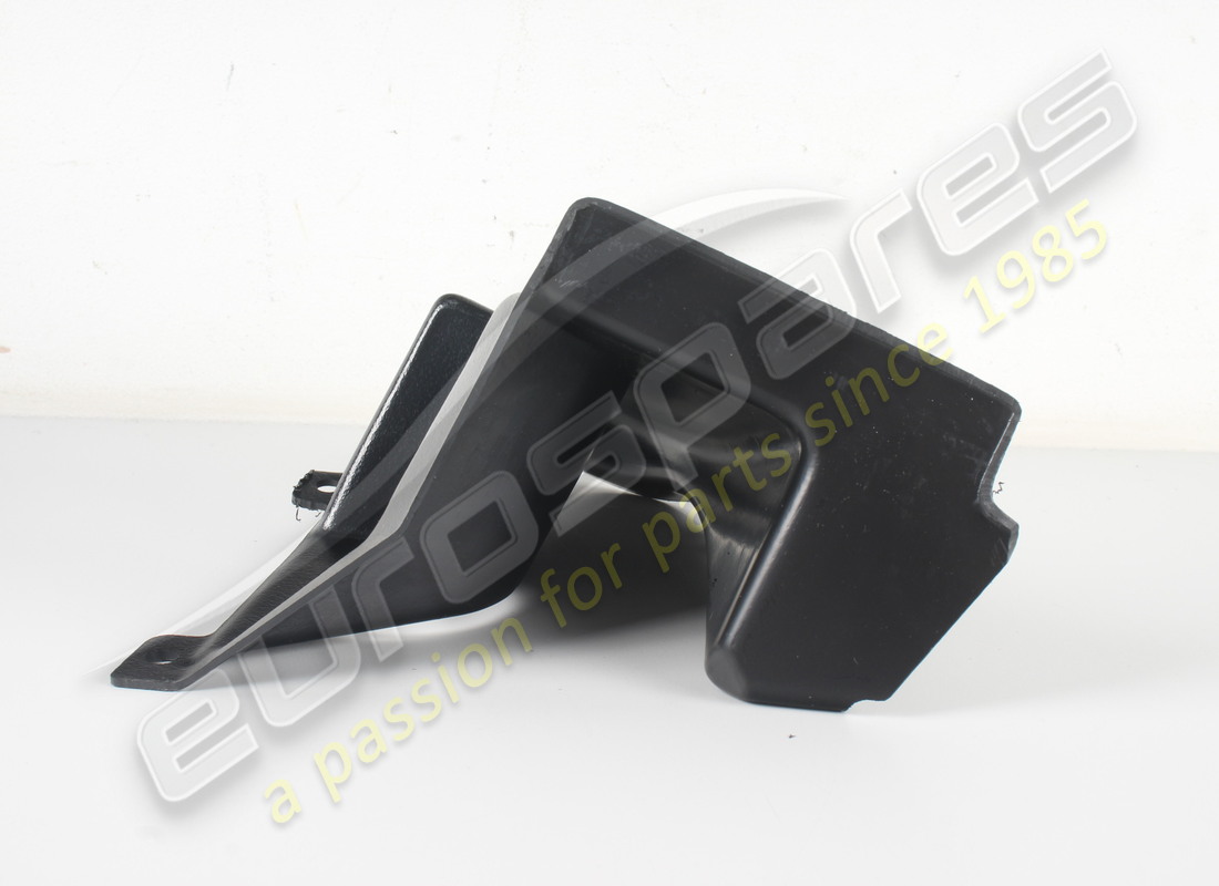neuer maserati seitlicher luftkanal stossfänger. teilenummer 67564900 (3)