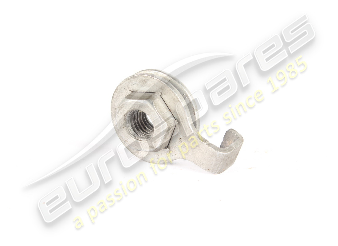 VERWENDET Maserati MUTTER . TEILENUMMER 675001832 (1)