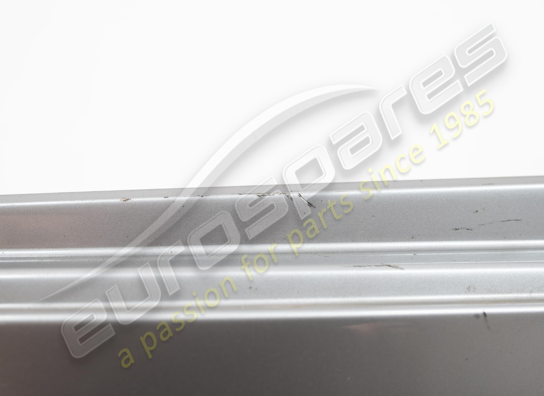 GEBRAUCHT MASERATI RECHTER SEITENSCHWELLER (GRUNDIERT). TEILENUMMER 673000022 (5) gebraucht maserati rechter seitenschweller (grundiert). teilenummer 673000022 (5)