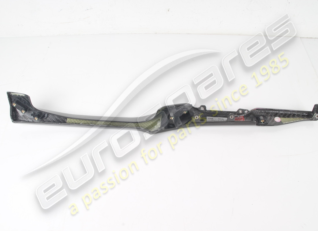 GEBRAUCHT FERRARI MOBILETTO ANT. SUP.DX CARBON. TEILENUMMER 791066 (4) gebraucht ferrari mobiletto ant. sup.dx carbon. teilenummer 791066 (4)