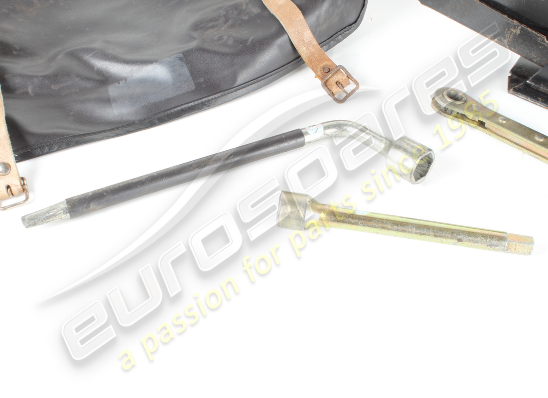 gebraucht ferrari werkzeugkit-tasche vollständig. teilenummer 129183 (2)