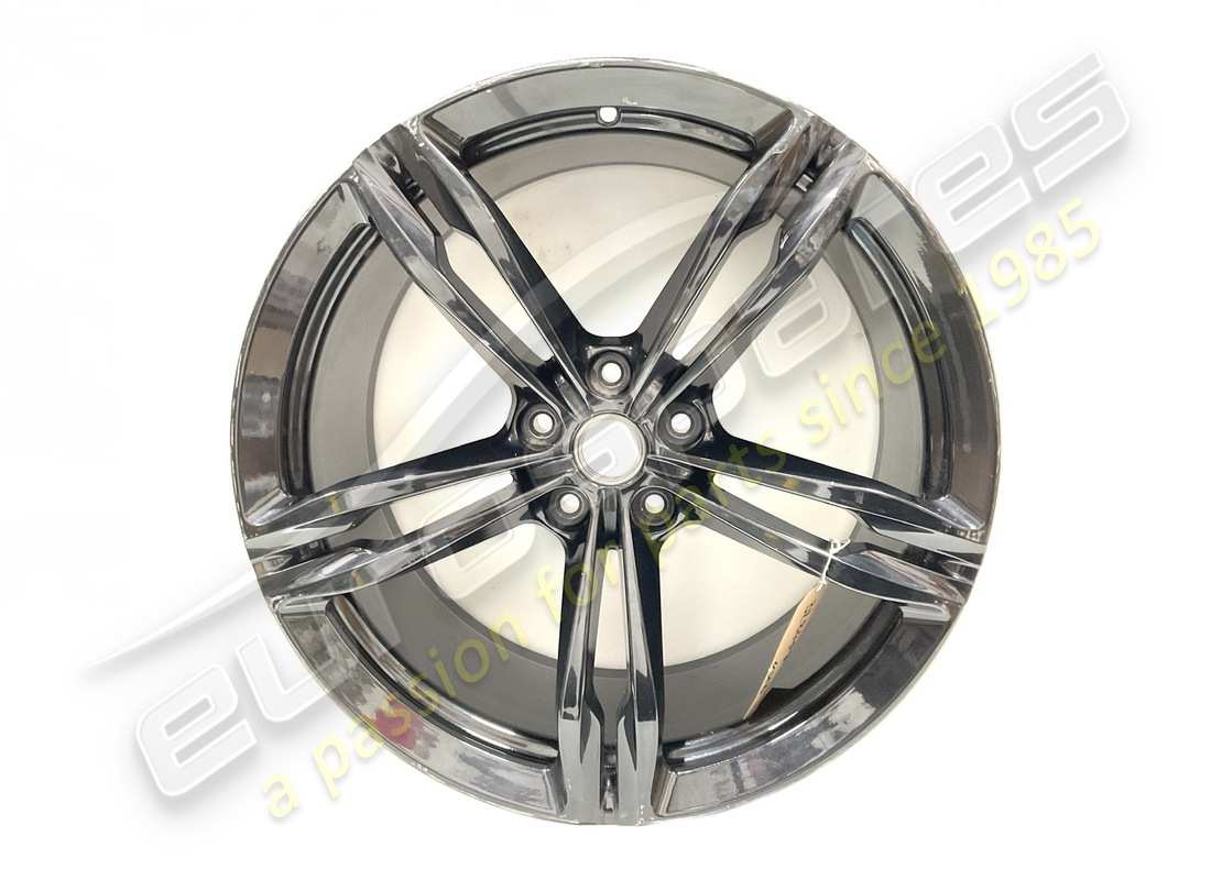 VERWENDETES Ferrari HINTERRAD. TEILENUMMER 328457 (1)