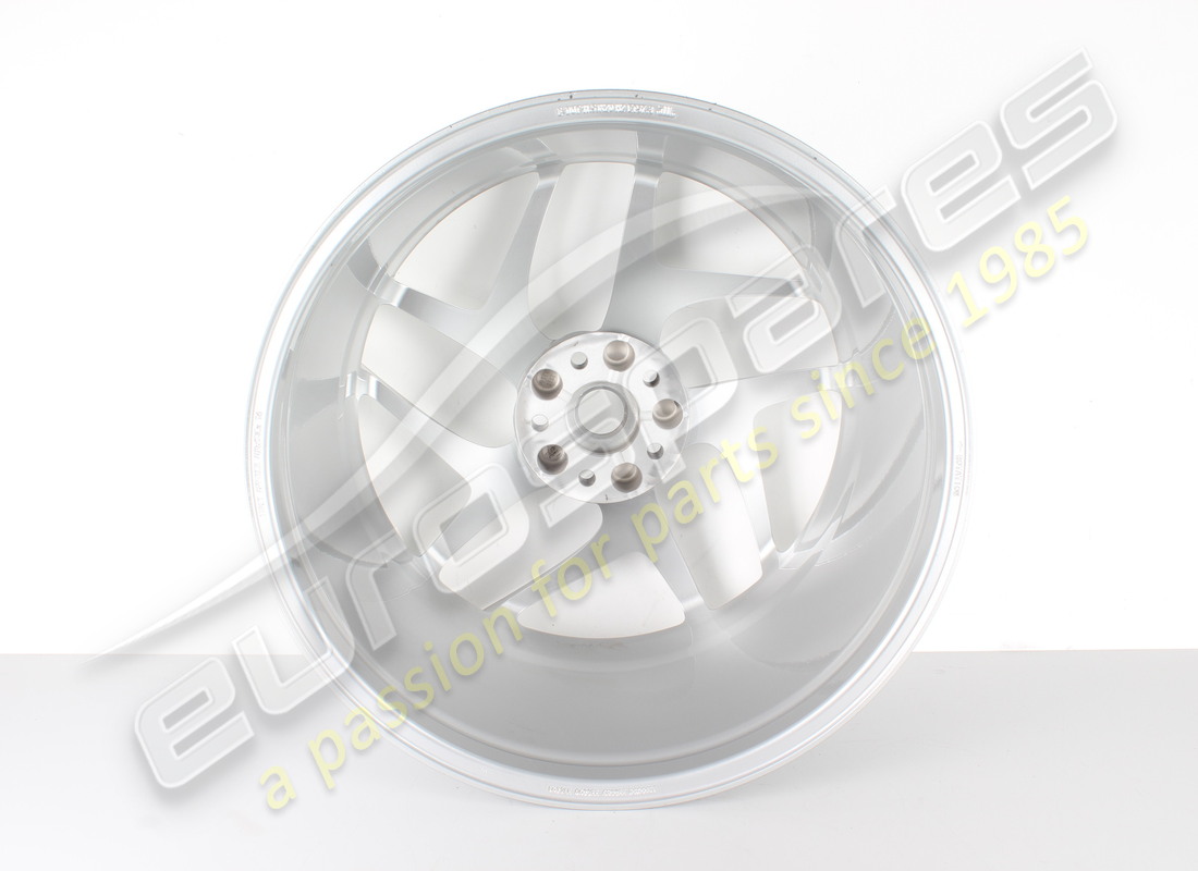 überholtes ferrari linkes hinterrad. teilenummer 323851 (3)