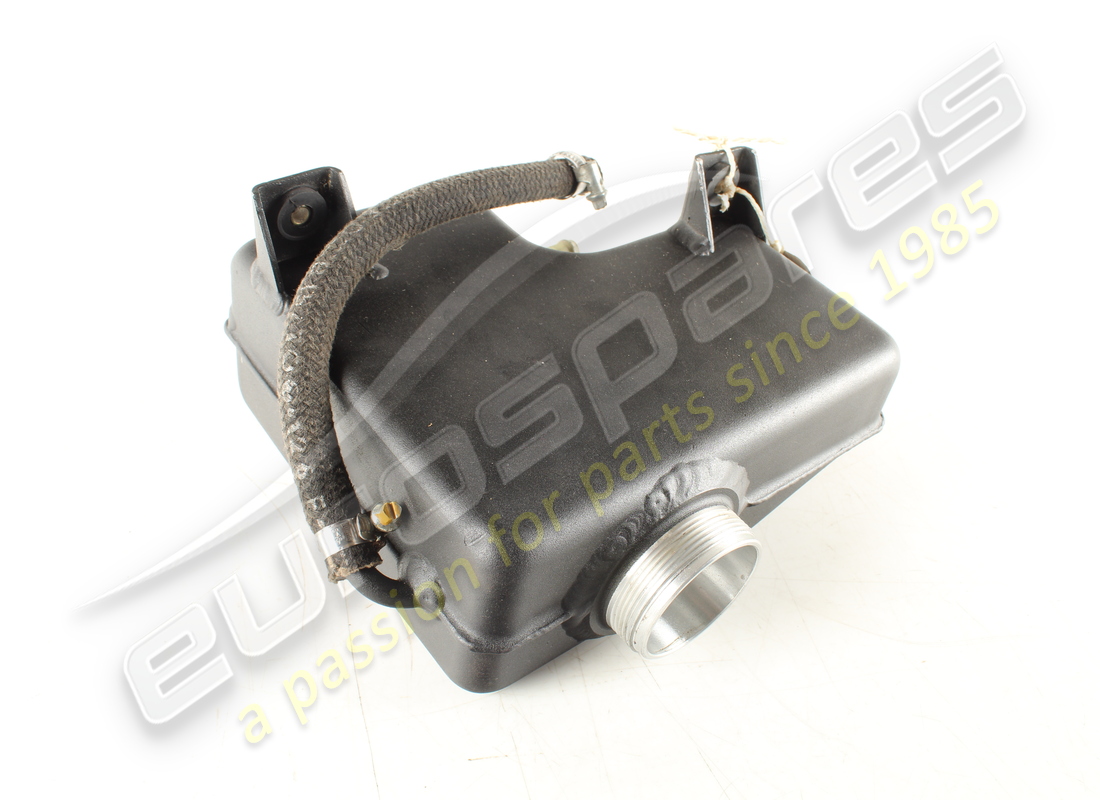 VERWENDETER FERRARI ÖLBEHÄLTER. TEILENUMMER 126468 (5) verwendeter ferrari ölbehälter. teilenummer 126468 (5)