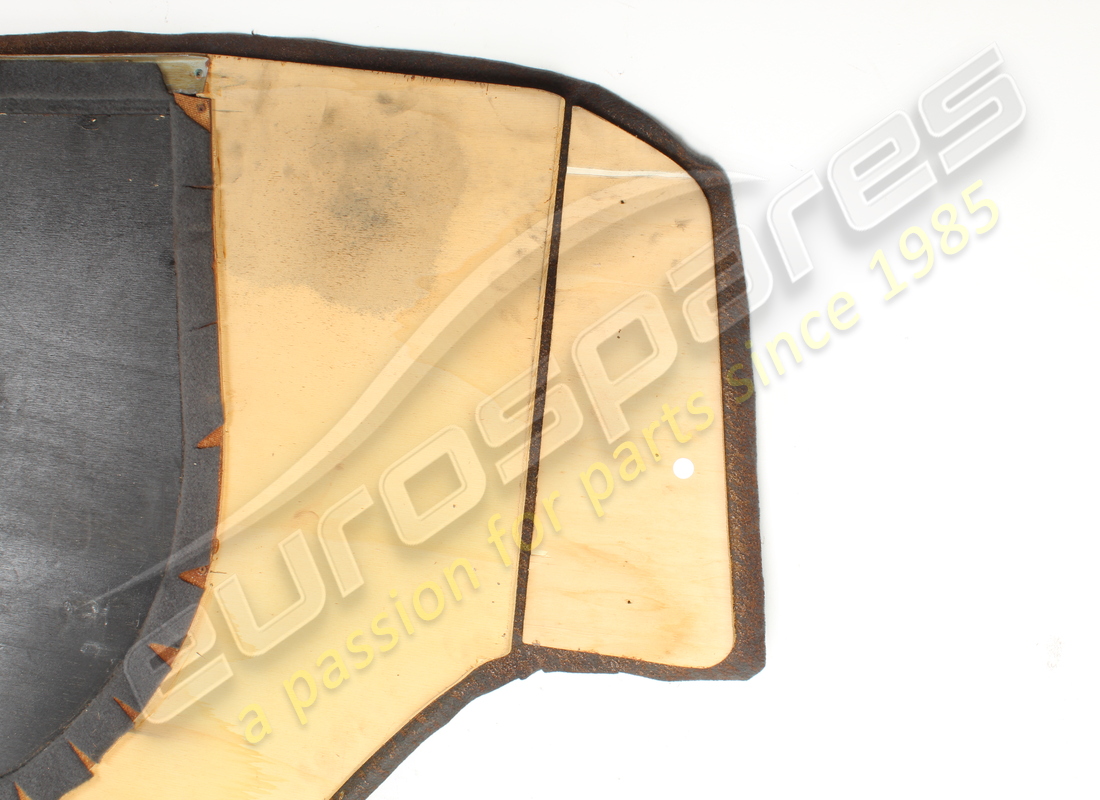 gebraucht maserati gepäckraumteppiche. teilenummer 371530119 (4)