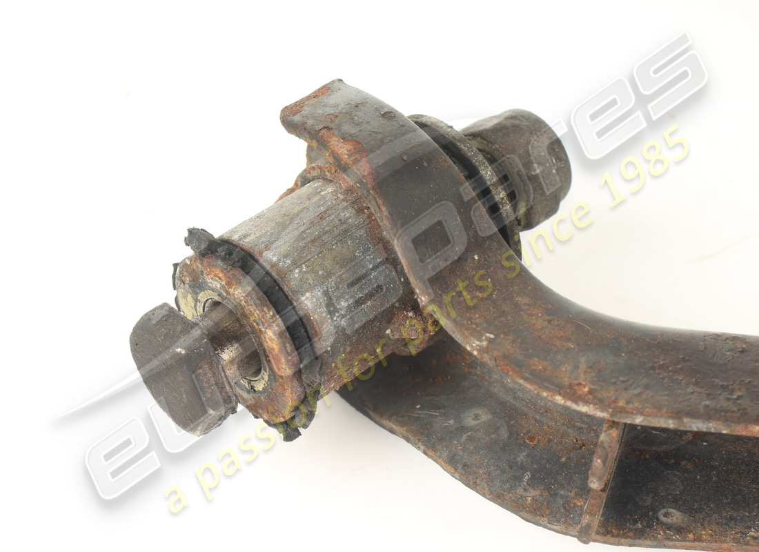 GEBRAUCHT FERRARI OBERER HEBEL DER RECHTEN VORDEREN AUFHÄNGUNG. TEILENUMMER 131900 (2) gebraucht ferrari oberer hebel der rechten vorderen aufhängung. teilenummer 131900 (2)