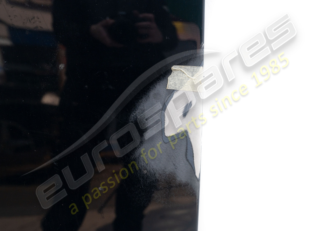 gebrauchte ferrari vorderhaubenhaube. teilenummer 64304800 (4)
