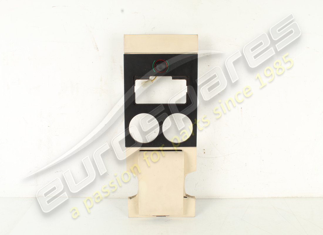 GEBRAUCHTE Ferrari HINTERE KONSOLE-ZIERPLATTE. TEILENUMMER 61058000 (1)