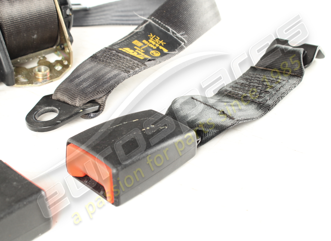 VERWENDET MASERATI HINTEN SICHERHEITSGURTE KIT M338A. TEILENUMMER 388150018 (5) verwendet maserati hinten sicherheitsgurte kit m338a. teilenummer 388150018 (5)