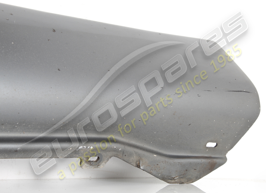 gebraucht maserati rechte seitenteil-abdeckscheibe. teilenummer 378330240 (3)