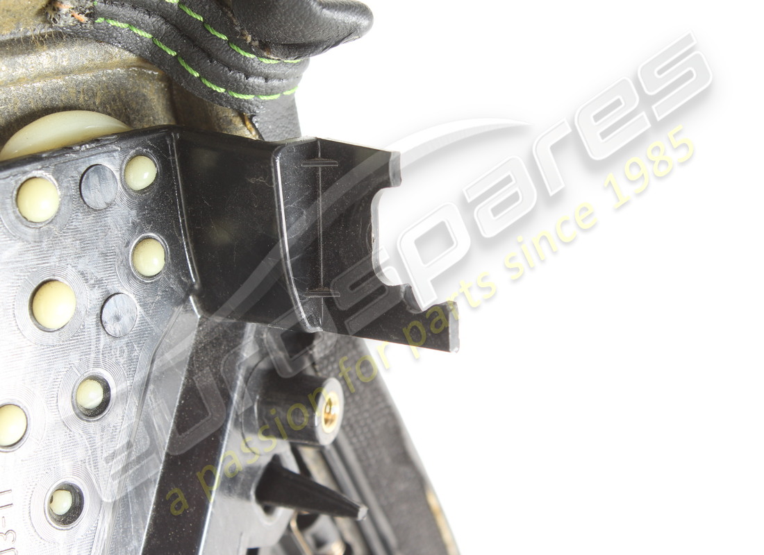 gebrauchte lamborghini hintere wandverkleidung. teilenummer 4t7868573bqg8 (5)