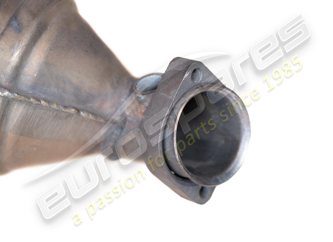 GEBRAUCHT FERRARI LINKER AUSPUFF-VORSCHALLDÄMPFER. TEILENUMMER 171684 (2) gebraucht ferrari linker auspuff-vorschalldämpfer. teilenummer 171684 (2)