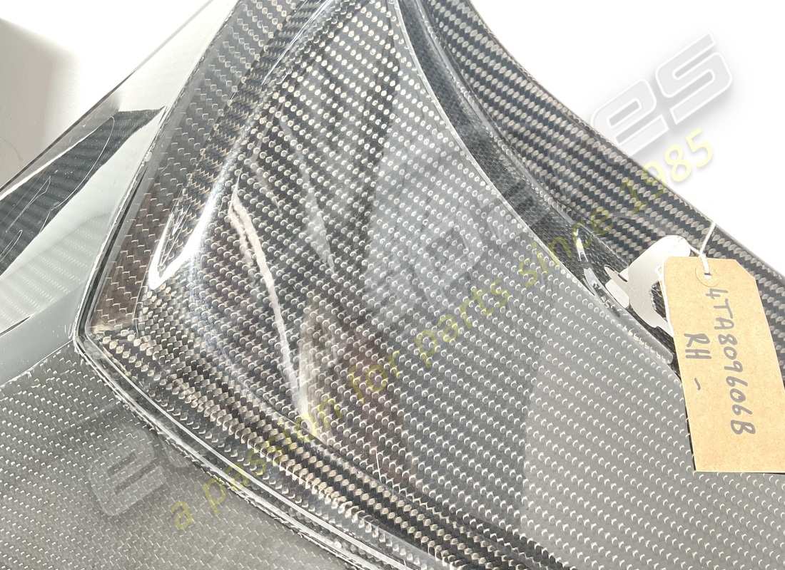 gebrauchter lamborghini hinterer kotflügel rechts. teilenummer 4ta809606b (3)