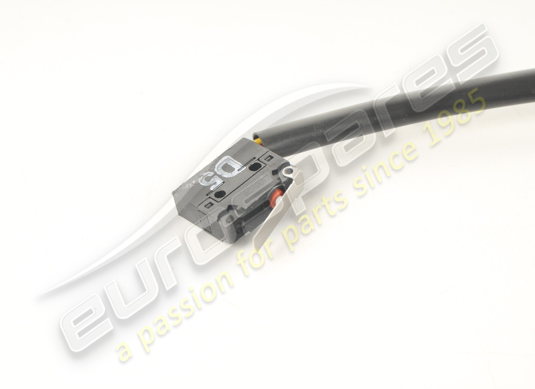 neuer ferrari mikroschalter zum verriegeln der tür. teilenummer 212584 (2)