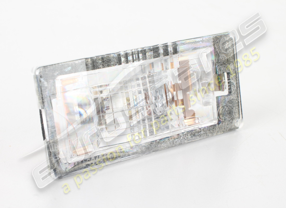 NEUE MASERATI LICHTPLATTE. TEILENUMMER 673000064 (1) neue maserati lichtplatte. teilenummer 673000064 (1)