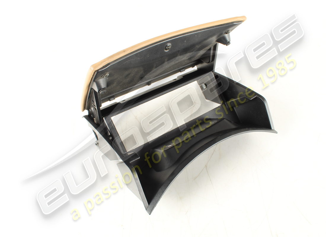 used maserati complete cd compartment. part number 980139372 (3)