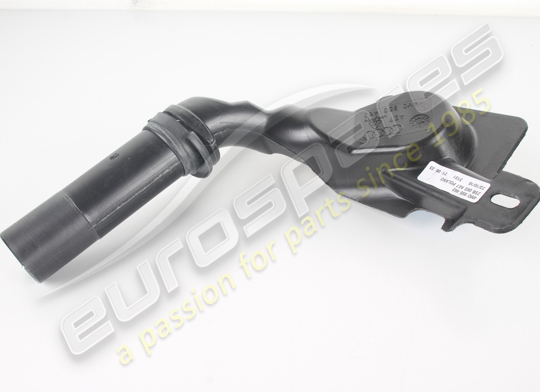 neuer lamborghini einfüllstutzen. teilenummer 4m0955462 (3)