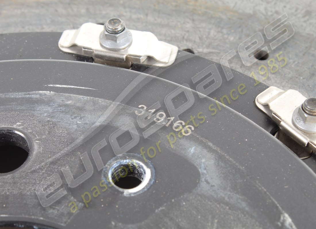 GEBRAUCHTE FERRARI HINTERE BREMSSCHEIBE. TEILENUMMER 319166 (5) gebrauchte ferrari hintere bremsscheibe. teilenummer 319166 (5)