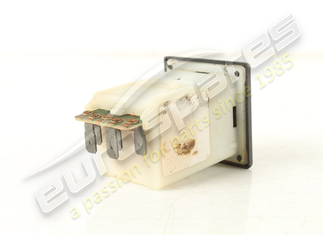 gebrauchter motorhaubenschalter ferrari. teilenummer 2578089210 (3)