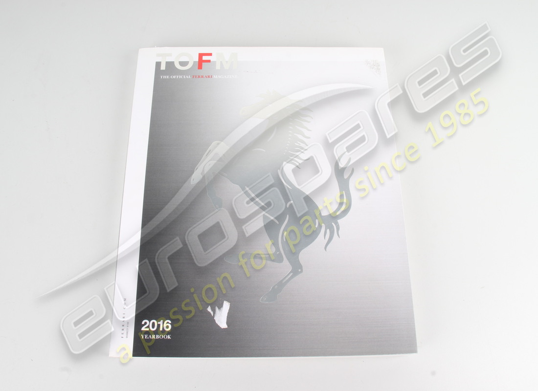neues ferrari jahrbuch 2016 - ferrari magazin-teilenummer 95998221 (1)