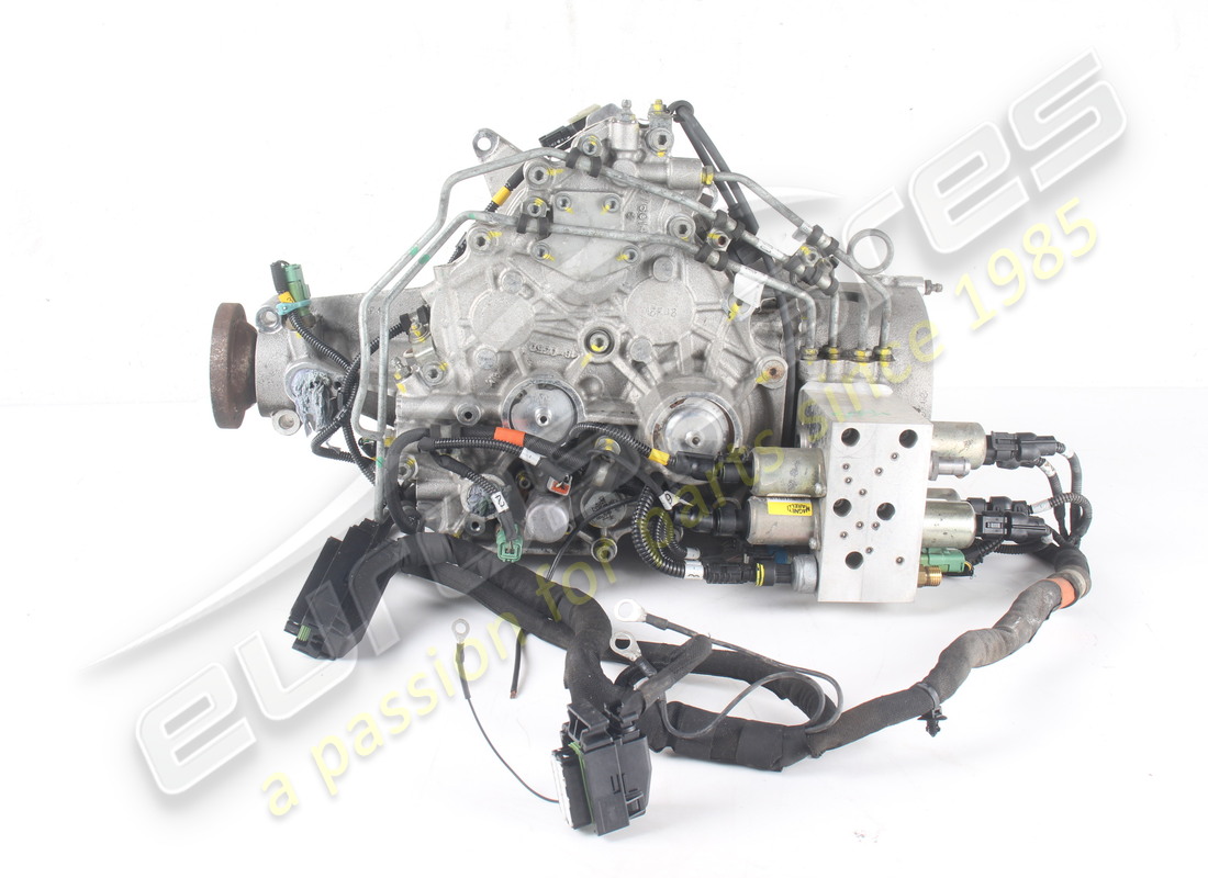 GEBRAUCHTE FERRARI NEBENANTRIEBSEINHEIT. TEILENUMMER 324841 (3) gebrauchte ferrari nebenantriebseinheit. teilenummer 324841 (3)