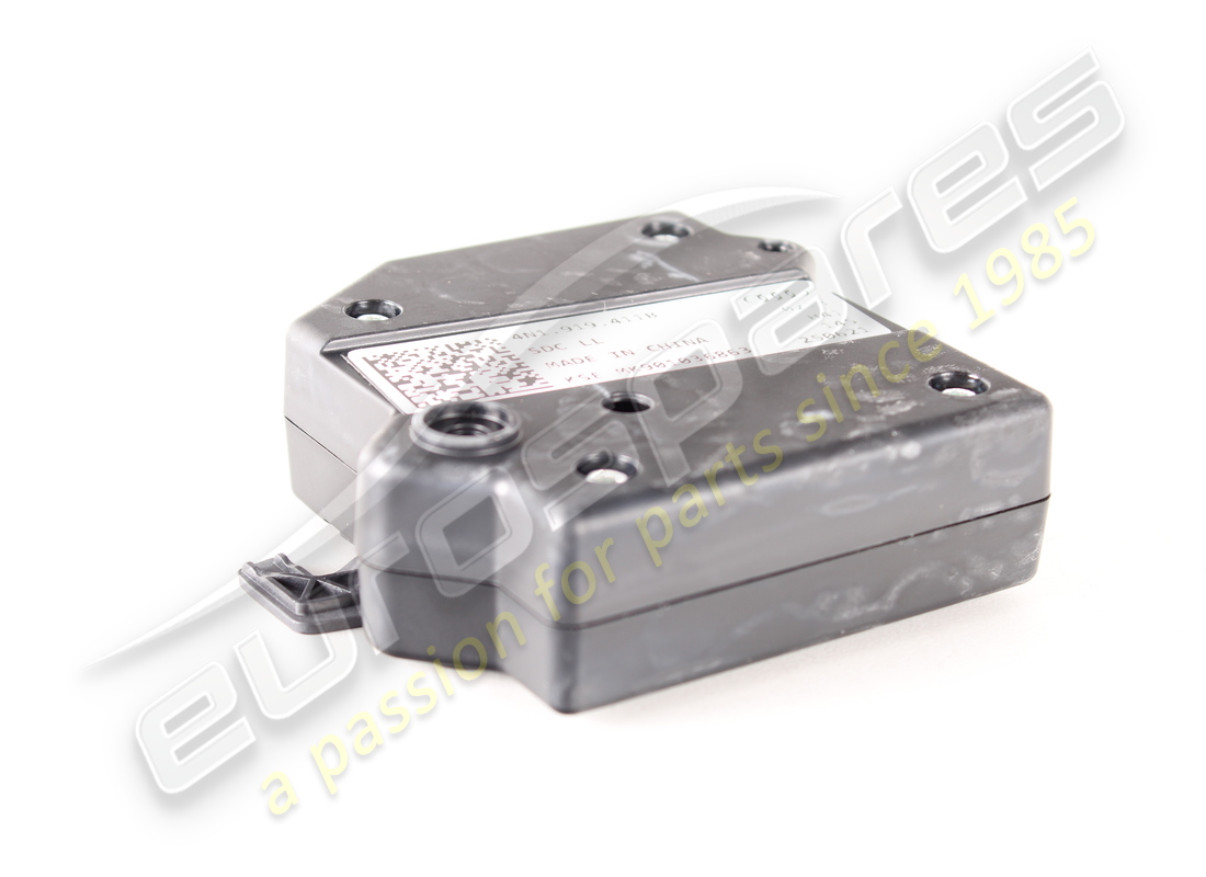 NEUE LAMBORGHINI-SCHNITTSTELLE FÜR CAN-BUS-INFOTAINMENT. TEILENUMMER 4N1919411B (3) neue lamborghini-schnittstelle für can-bus-infotainment. teilenummer 4n1919411b (3)