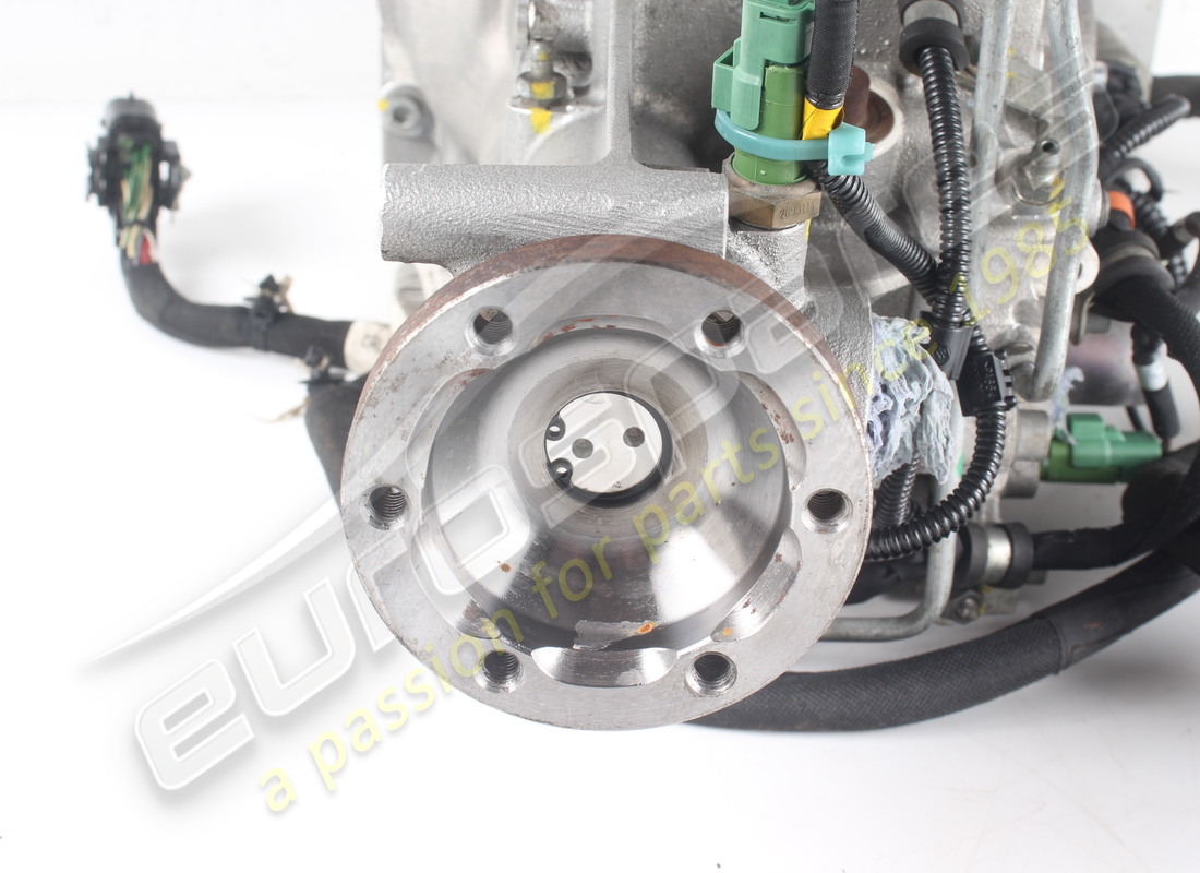 GEBRAUCHTE FERRARI NEBENANTRIEBSEINHEIT. TEILENUMMER 324841 (7) gebrauchte ferrari nebenantriebseinheit. teilenummer 324841 (7)