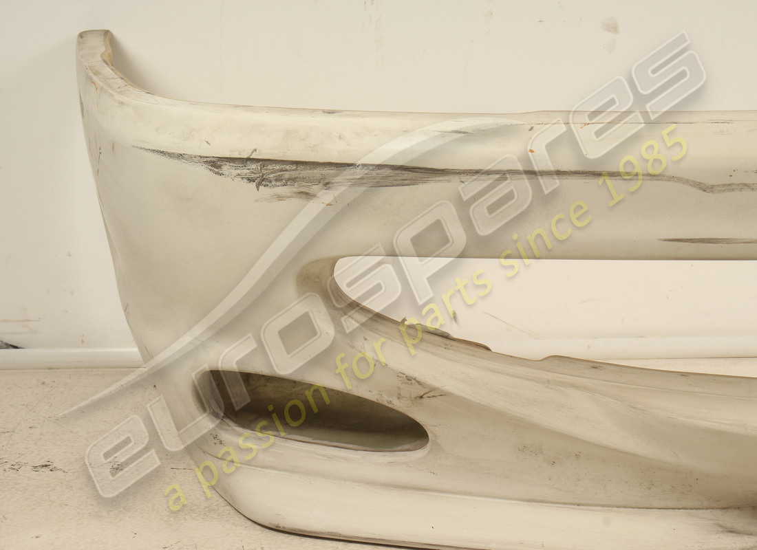 neuer (anderer) ferrari frontstoßstange. teilenummer 65047110 (2)