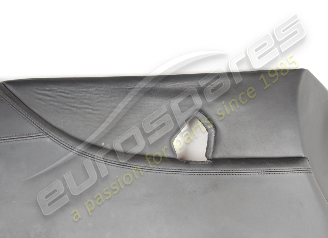 beschädigte ferrari türverkleidung in schwarz vm8500. teilenummer 64584600 (3)