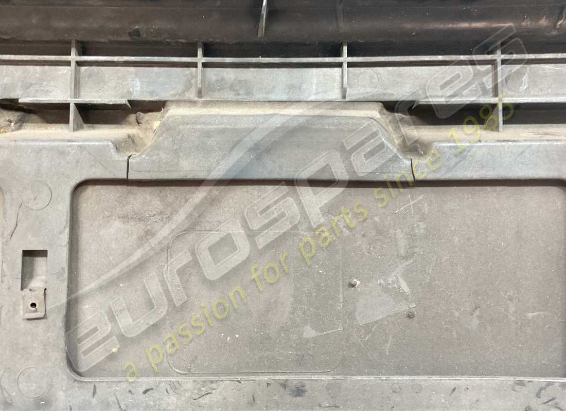 beschädigter lamborghini hinterer stoßfänger. teilenummer 400807497a (5)