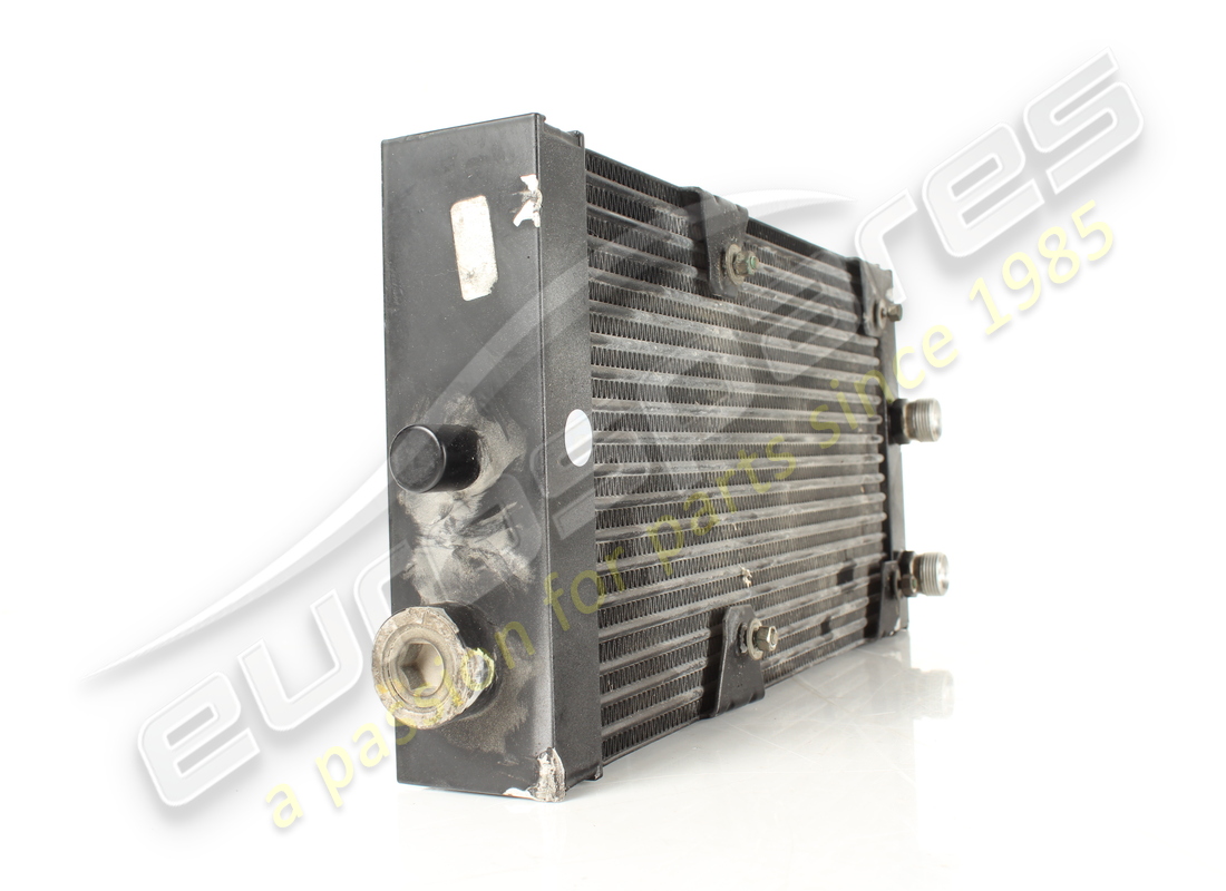 gebrauchter ferrari ölkühler. teilenummer 266825 (3)